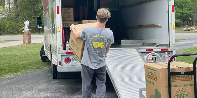 Residential Moving in McMinn County, Tennessee
